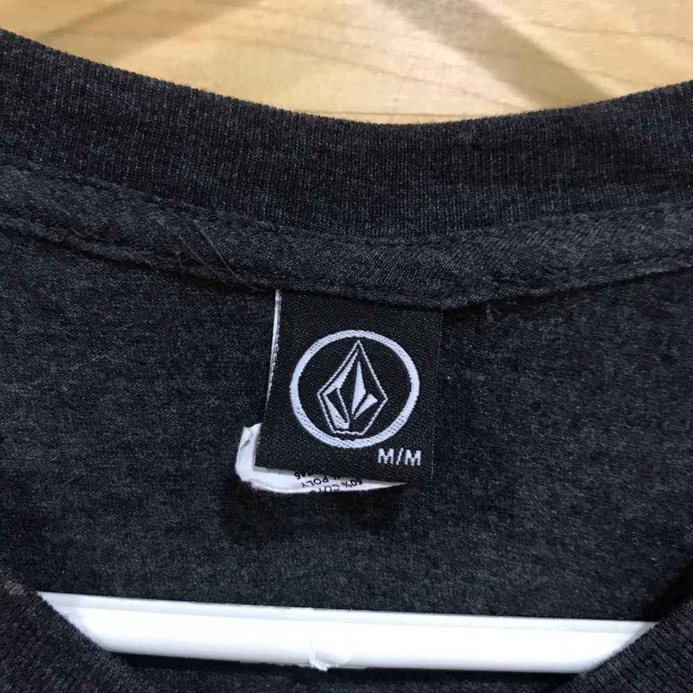 Volcom Stone Gray t-shirt size M mens - Picture 3 of 6